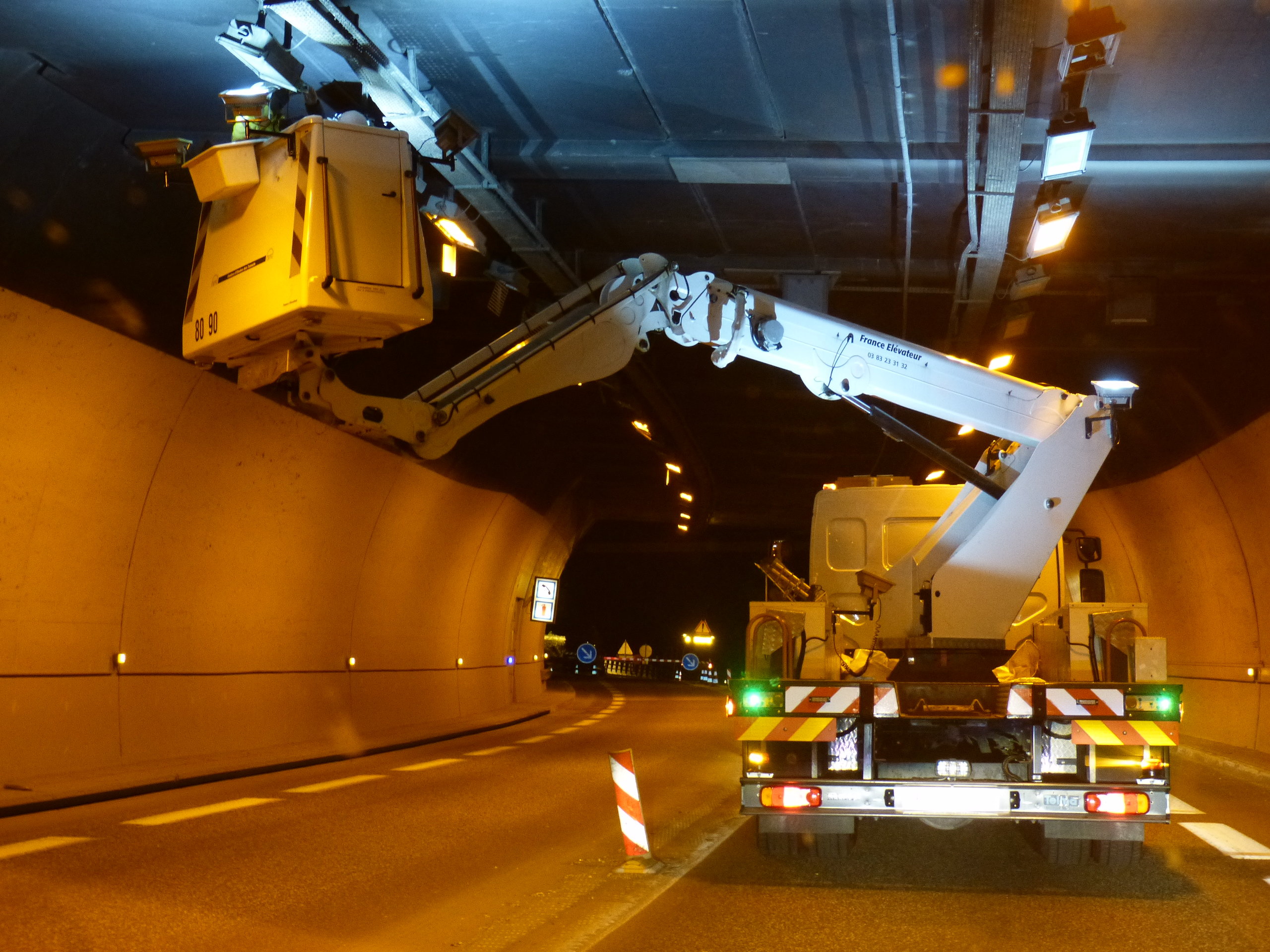 Figure 1 : Tâches de maintenance effectuées sur l'éclairage du tunnel